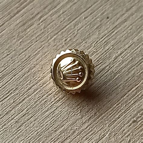 corona carica rolex.jpg